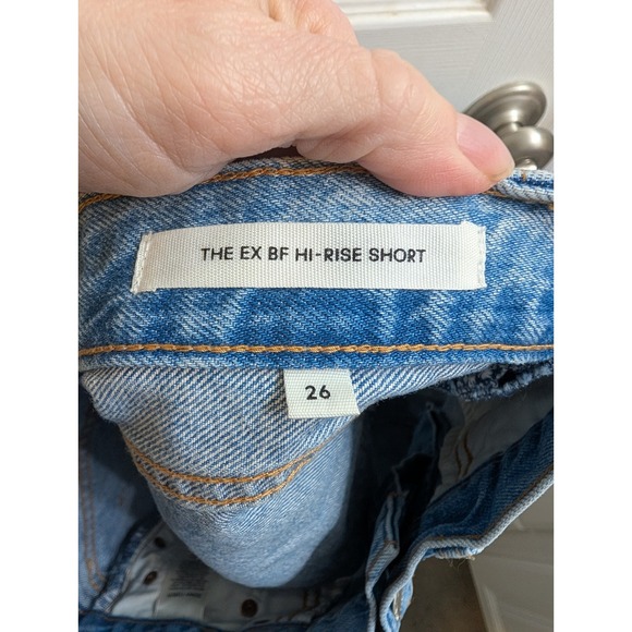 Aritzia Denim Forum The Ex Bf Hi Rise Distressed Denim Shorts - Size 26 - Picture 7 of 7